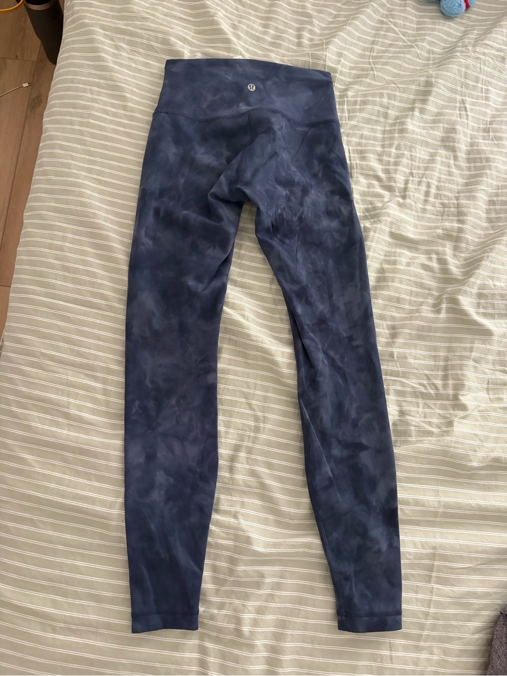 Lululemon wunder train High-Waist Diamond-Dye Navy Leggings - Picture 4 of 5